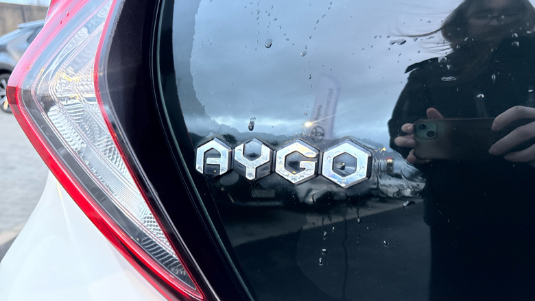 Toyota Aygo 1.0 VVT-i X-Play TSS 5dr Petrol Hatchback